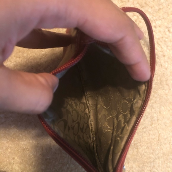 Coach wristlet - Picture 3 of 3